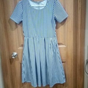 Lularoe Amelia Medium